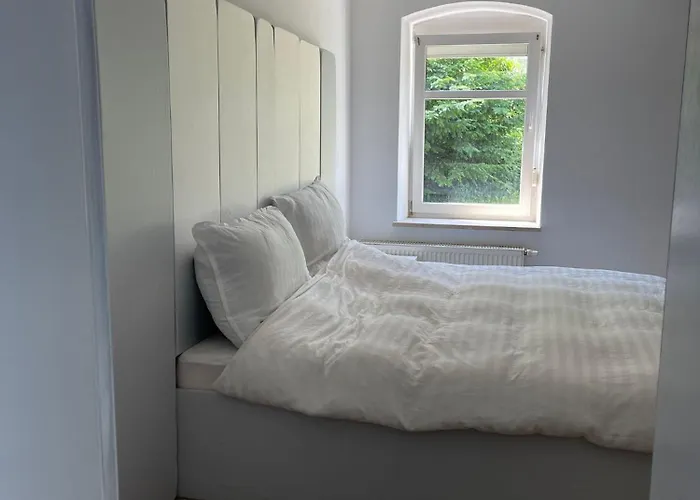 Stellas Monteurwohnungen דירה Crimmitschau