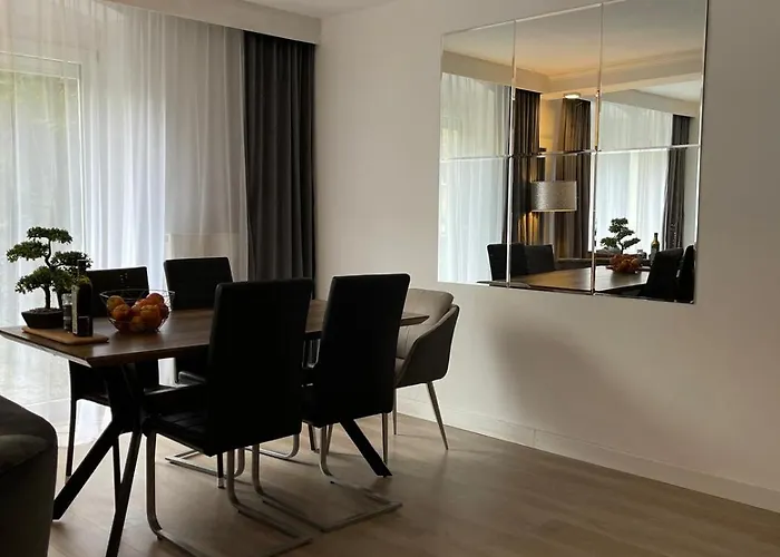 Stellas Monteurwohnungen * Crimmitschau