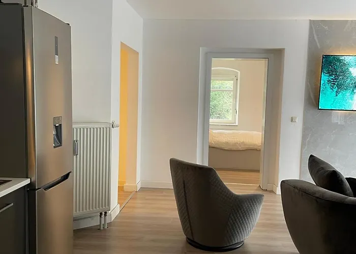 Stellas Monteurwohnungen * Crimmitschau